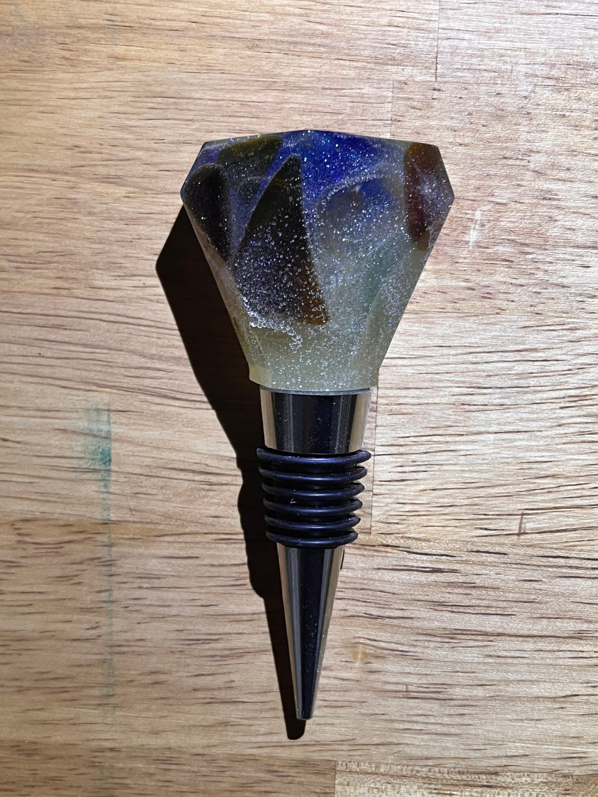 Handcrafted Bottle Stopper – Polished Stones in Epoxy